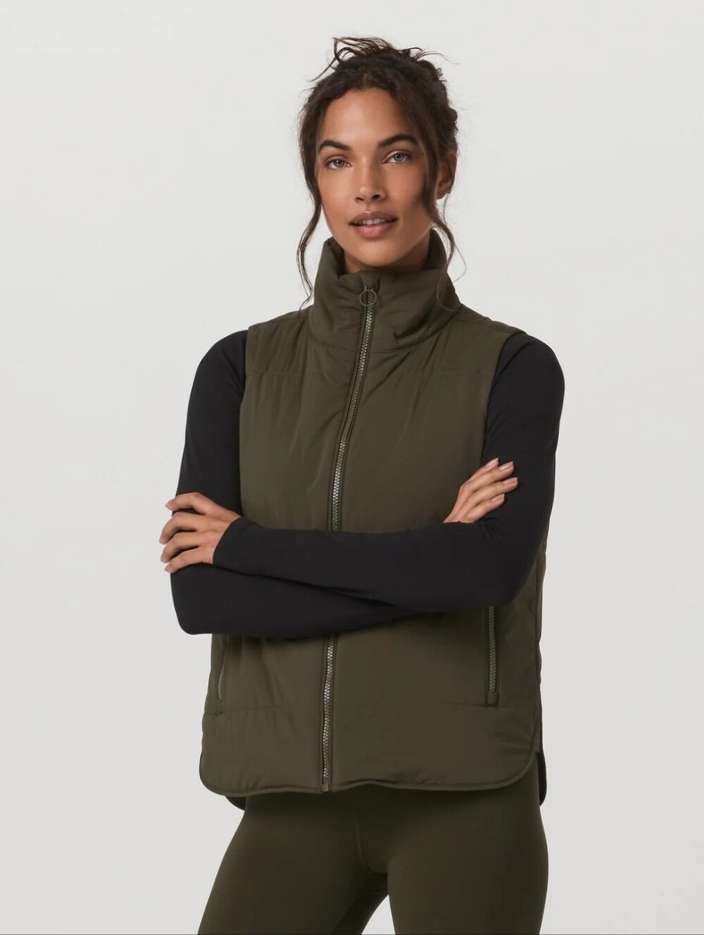 Vuori Womens Canyon Insulated Vest In Olive Size M